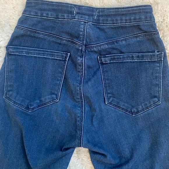 Forever 21 Skinny Jeggings (SIZE 24) - Picture 4 of 5